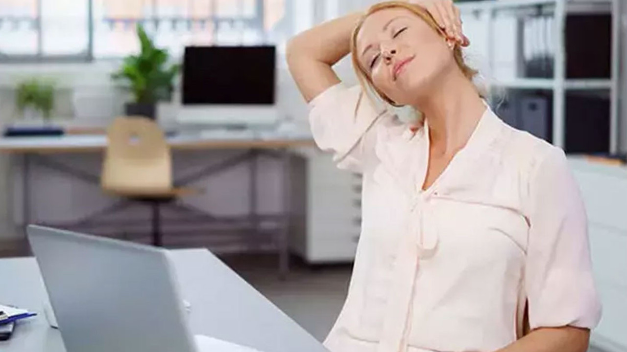 Masa başında uzun süre vakit geçirenler dikkat! Sağlığınız tehlikede