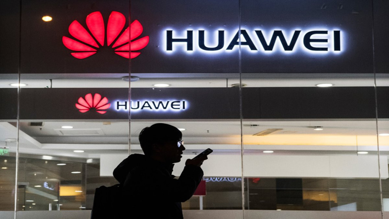Huawei yaptırımlara rağmen büyümesini sürdürüyor