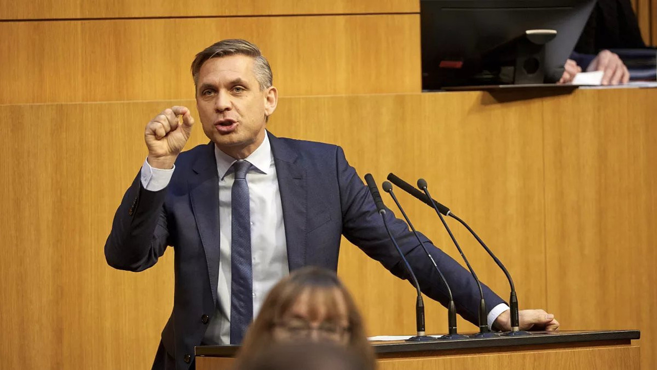 Avusturyalı bakandan Trump'a sert mesaj