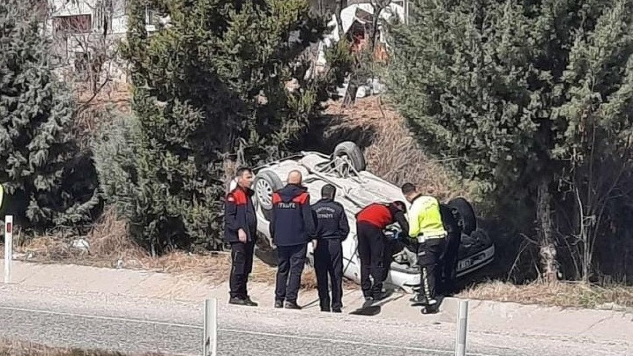 Adıyaman'da otomobil şarampole yuvarlandı!