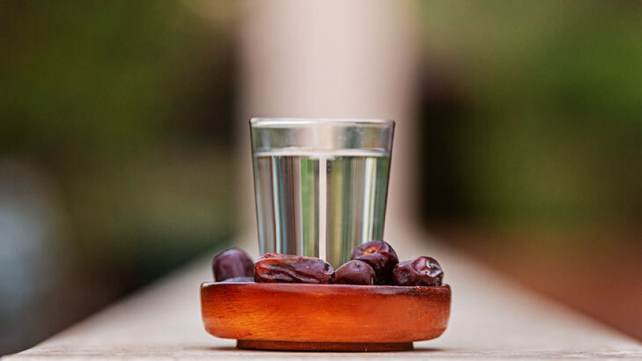 Fazla su içerek İftar açmanın büyük zararları! Uzmanlar uyarıyor