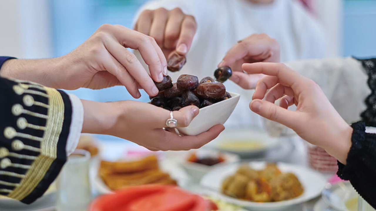 Orucun faydaları ile ilgili önemli açıklama: Pası temizliyor, bayram ettiriyor!
