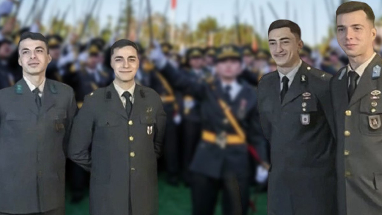 İhraç edilen 4 kahraman teğmen yürekleri yaktı
