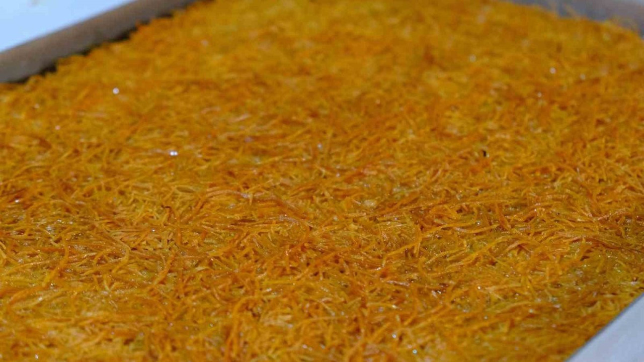 Erzincan'ın kesme kadayıfı Ramazan'ın vazgeçilmezi oldu