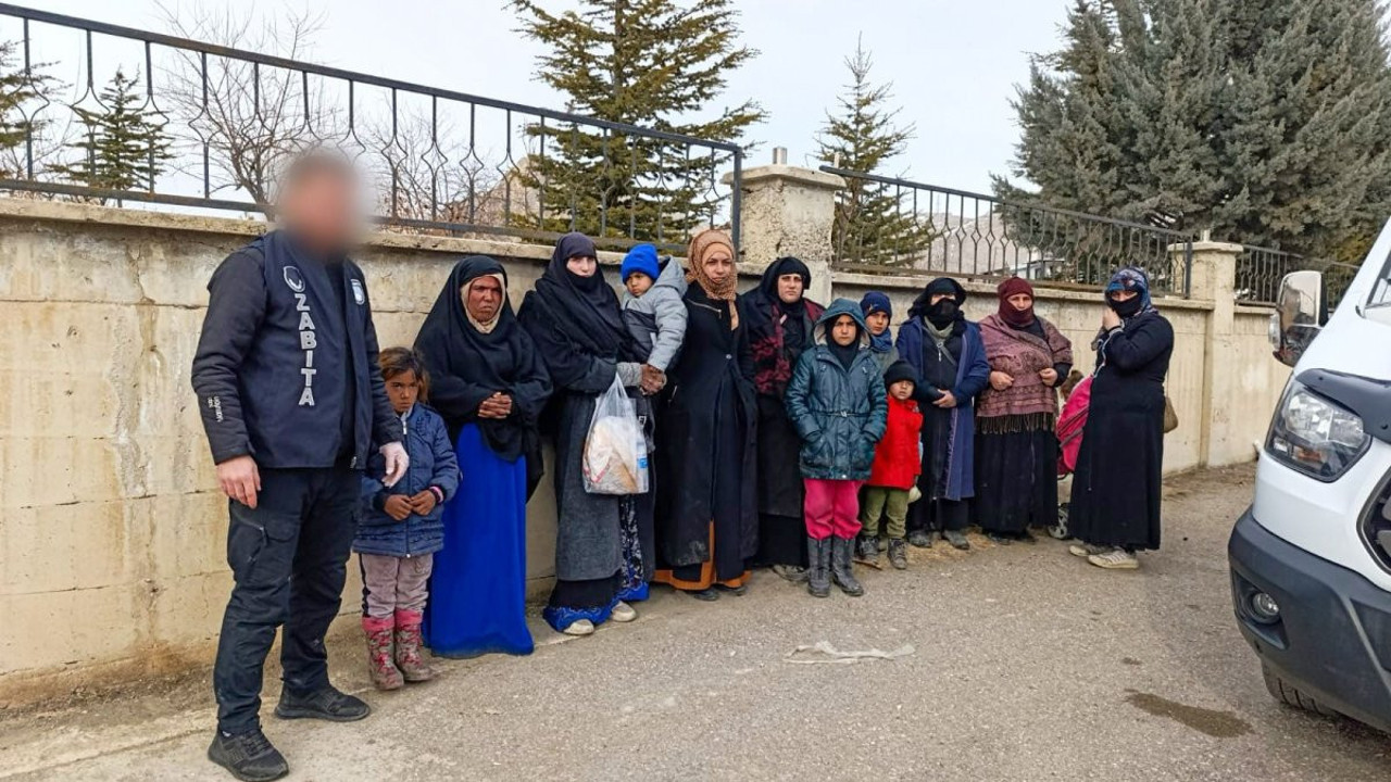 Dilenciler üzerinde 26 bin 769 TL ile yakalandı!