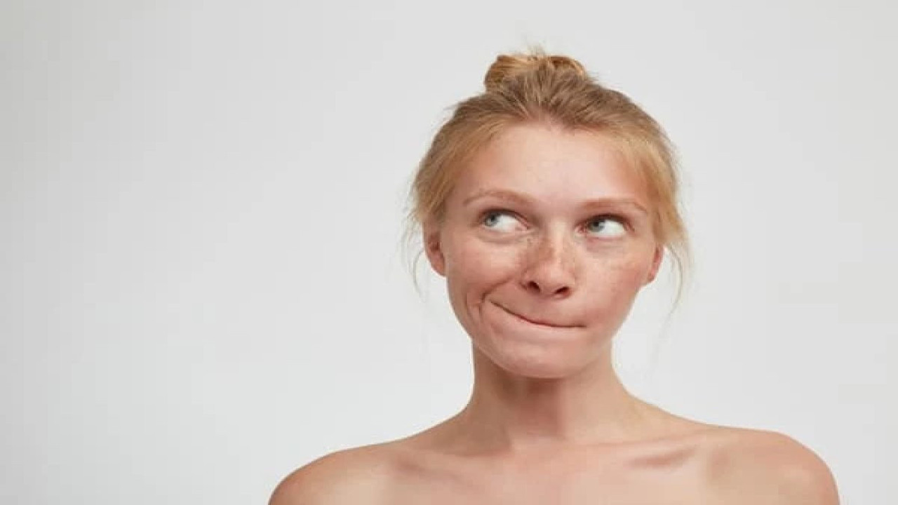 Ciltteki bu lekelere dikkat! Uzmanlar uyardı