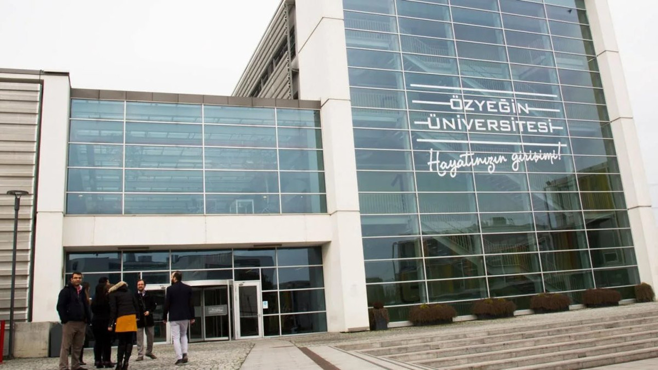 Özyeğin Üniversitesi'nde Sorumlu Yurttaşlık ve Etki dersi verildi