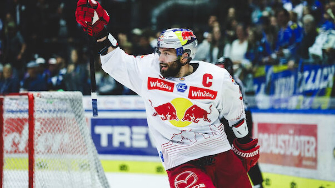 Red Bull Salzburg'da şok ayrılık: Rowe'un ilişiği kesildi