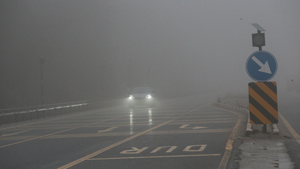 Bolu Dağı'nda sağanak ve sis etkili oldu!