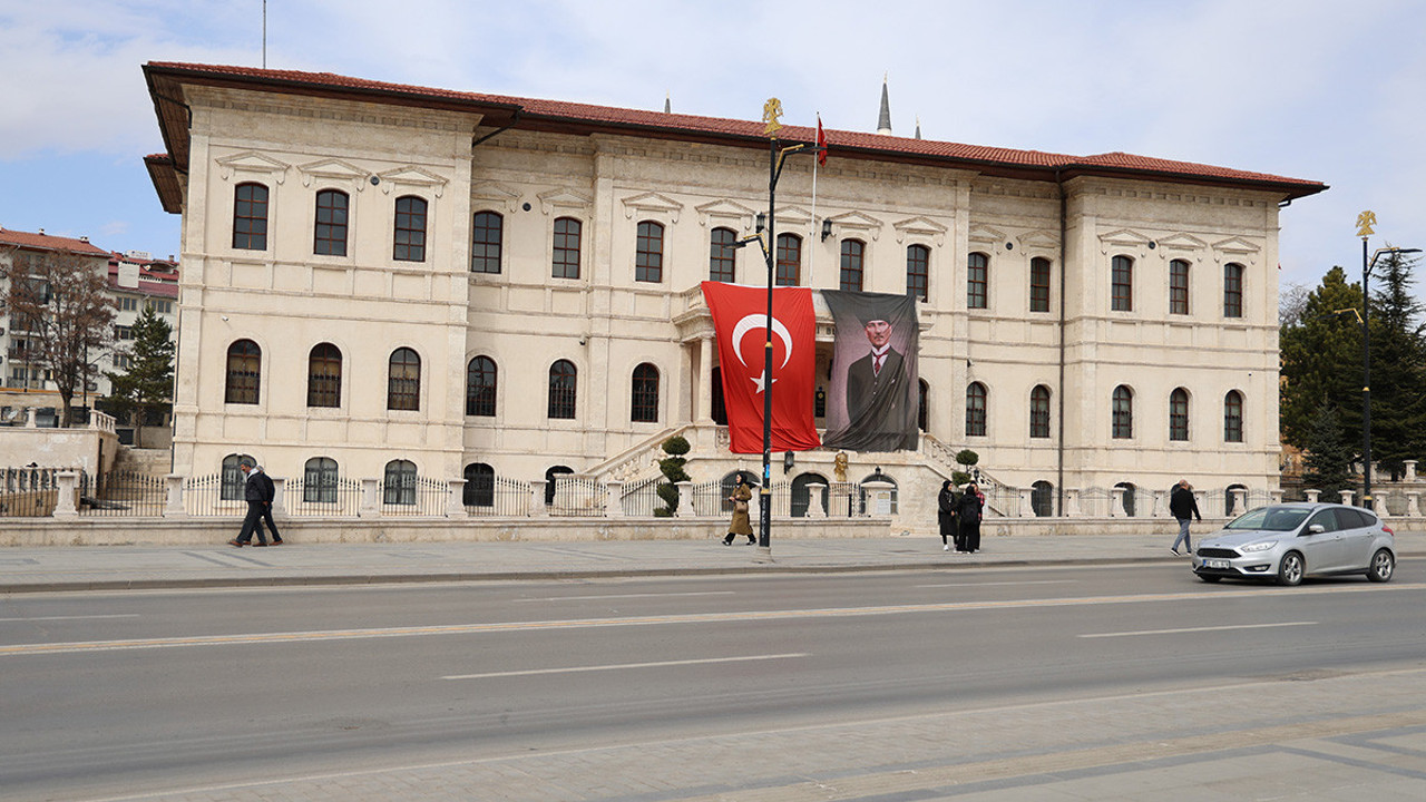 1915'te bu lise bir tek kişi bile hiç mezun olmadı