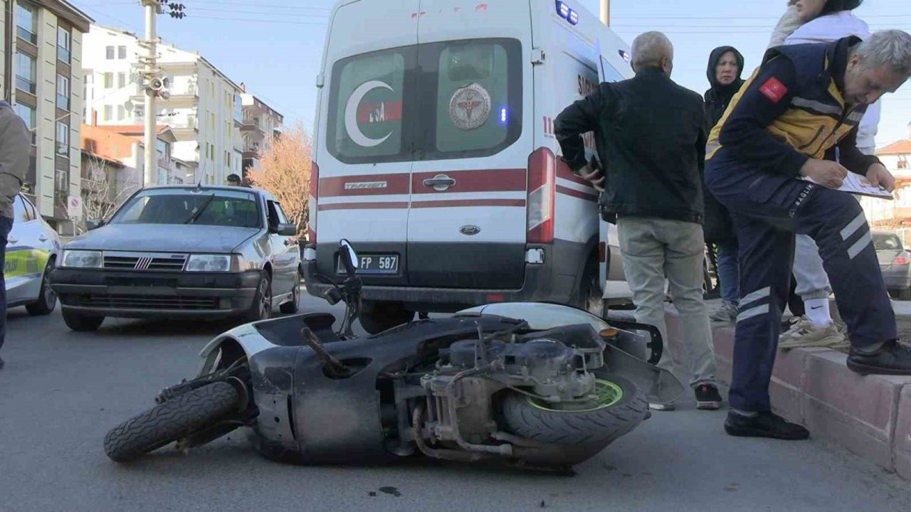 Tavşanlı’da trafik kazası: 2 kişi yaralı