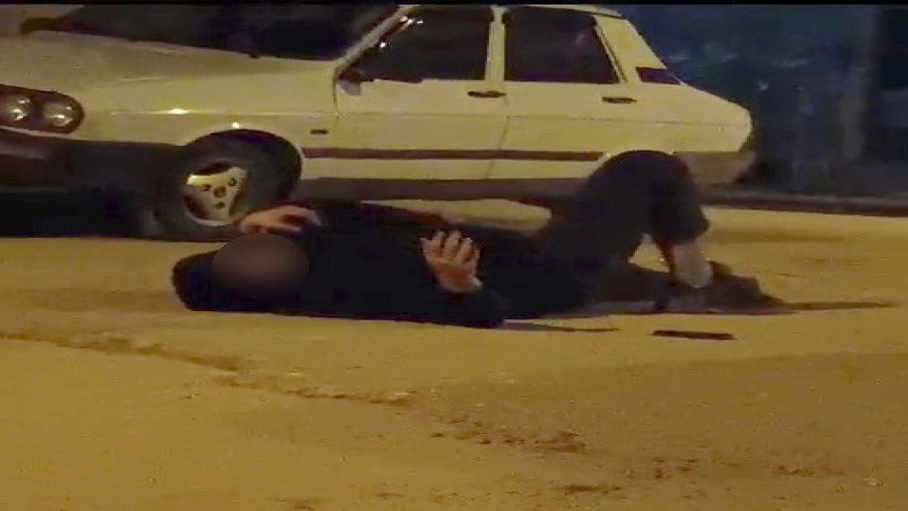 Maddenin etkisiyle sokak ortasında yığıldı!