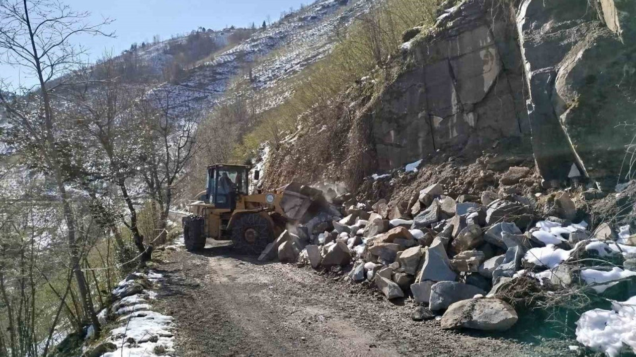 Heyelanlı noktalar mercek altında! Müdahale ediliyor