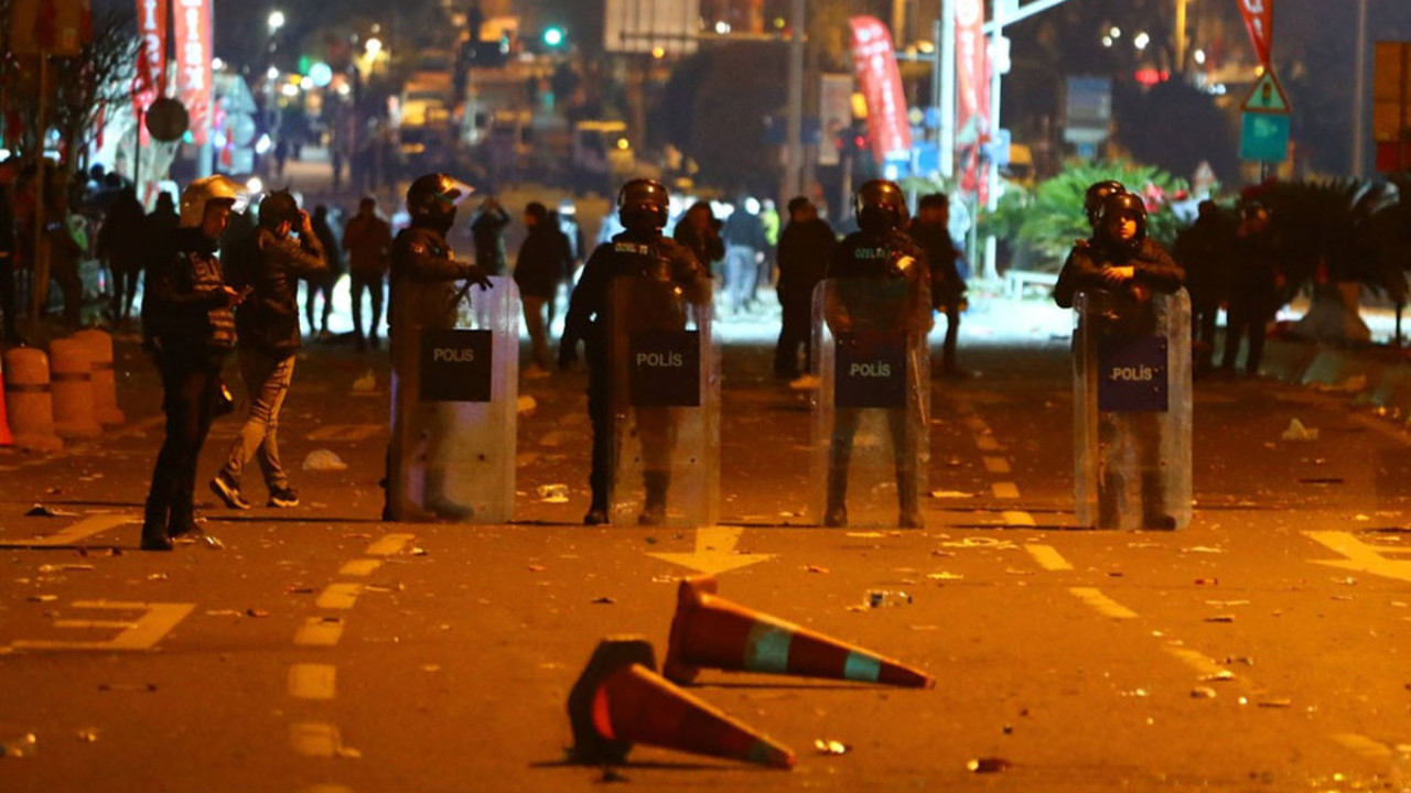 Ali Yerlikaya gözaltına alınan gösterici sayısını açıkladı