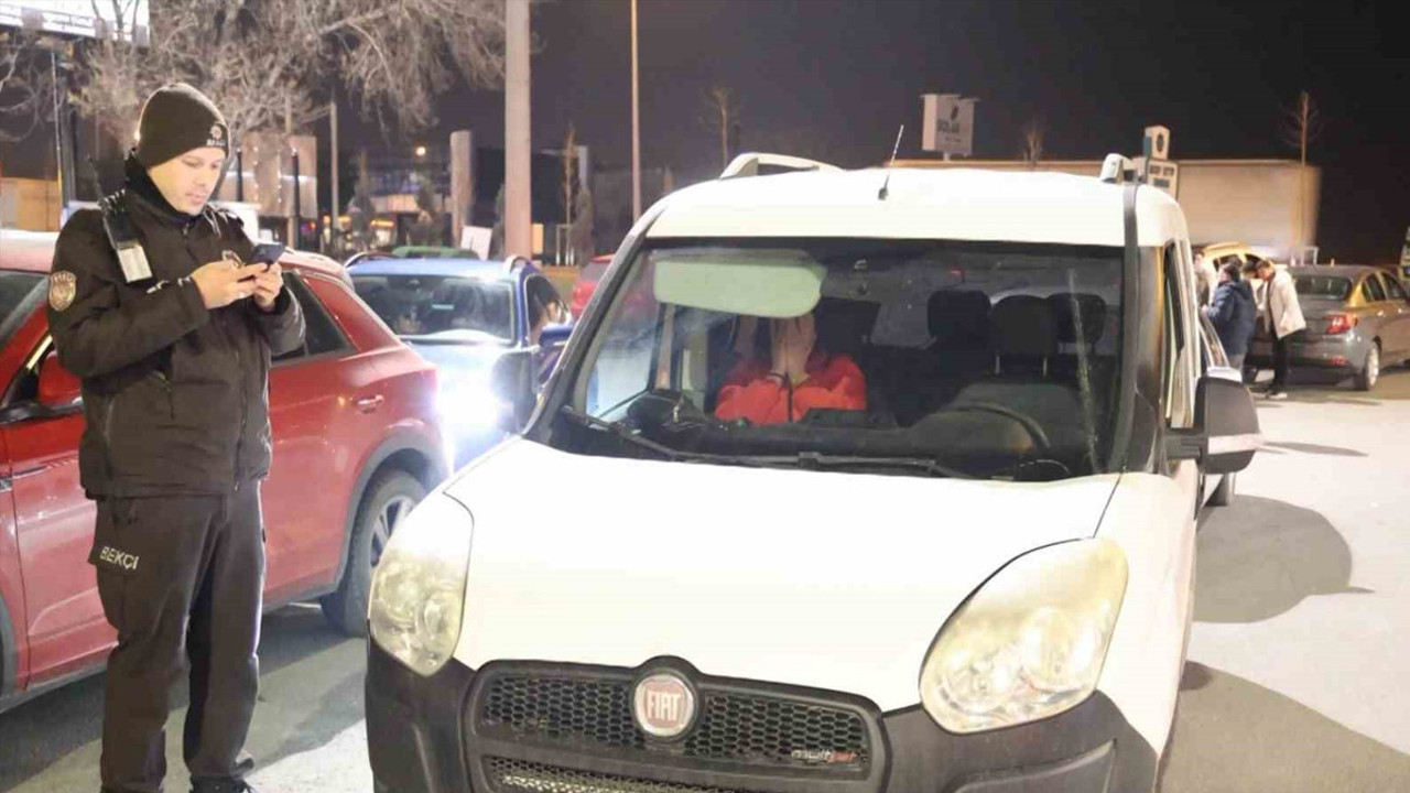 Aksaray’da ‘dur’ ihtarına uymadı! Yakanınca da tepki gösterdi