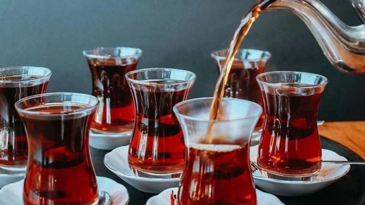 Ünlü çay ve kahve şirketi iflasını istedi. Türkler de bardak bardak içiyordu