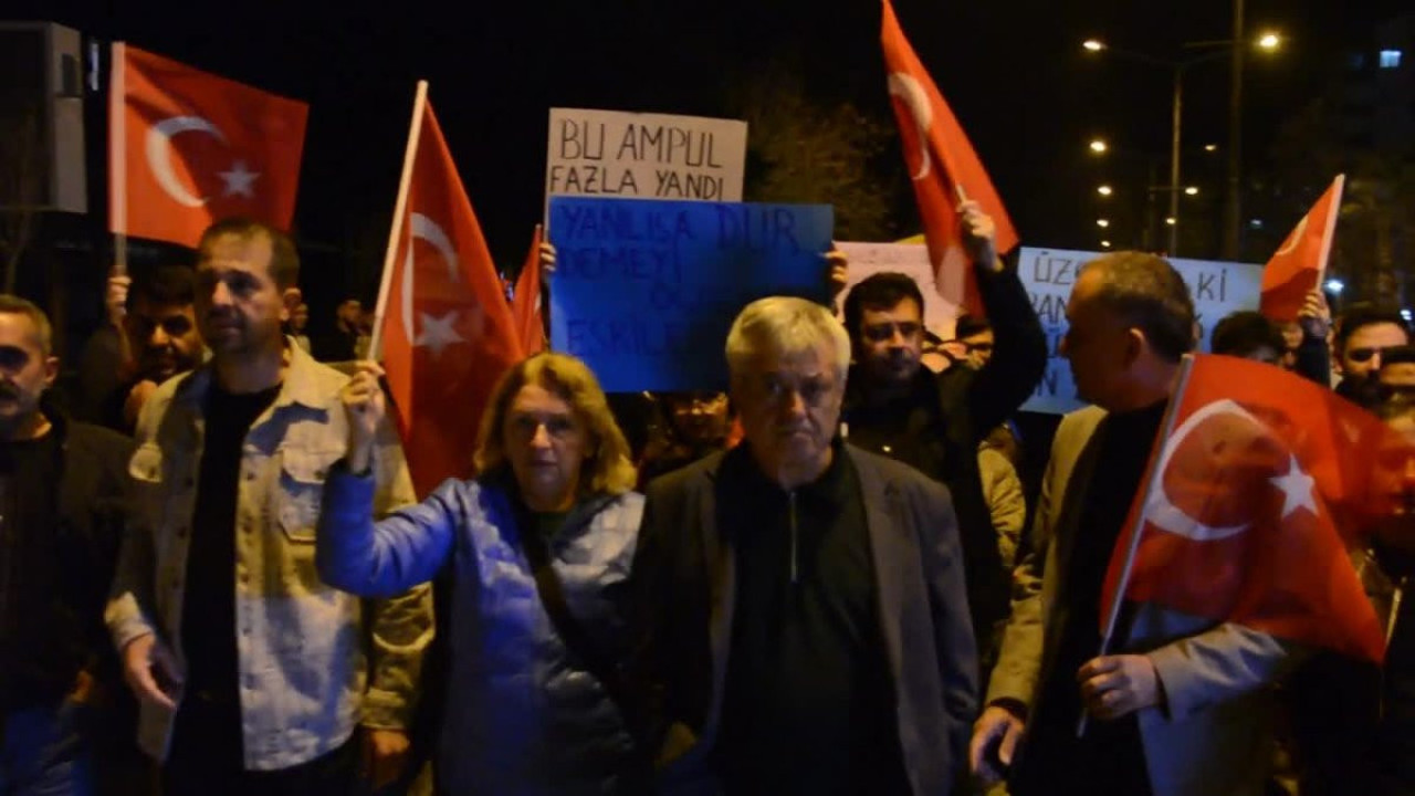 Bergama'da İmamoğlu için büyük yürüyüş