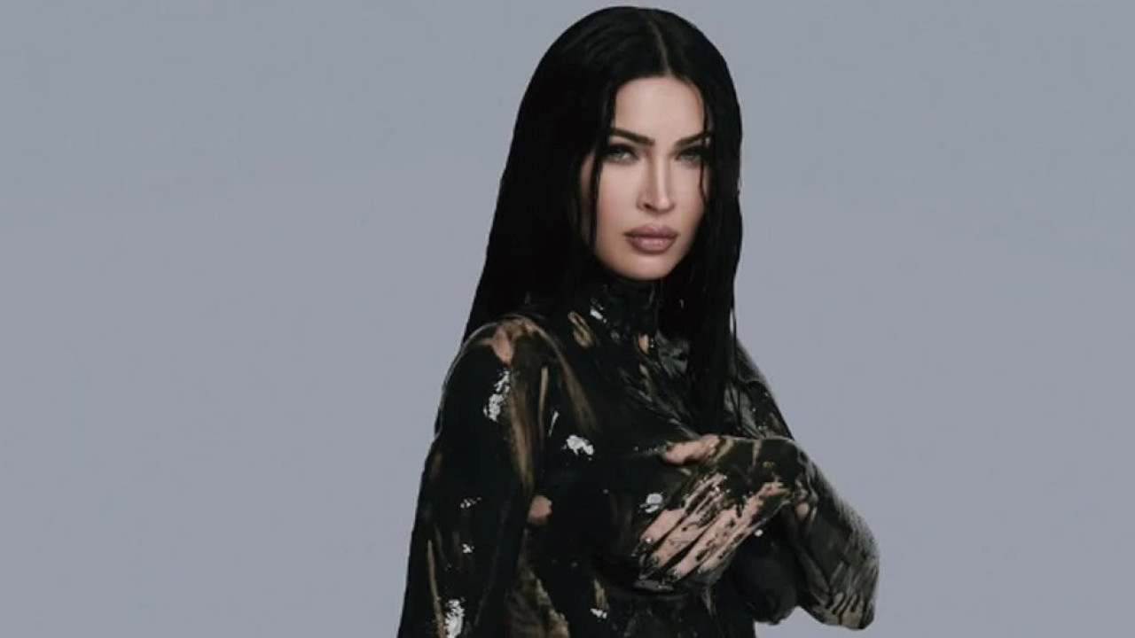 Hollywood yıldızı Megan Fox dördüncü kez anne oldu!