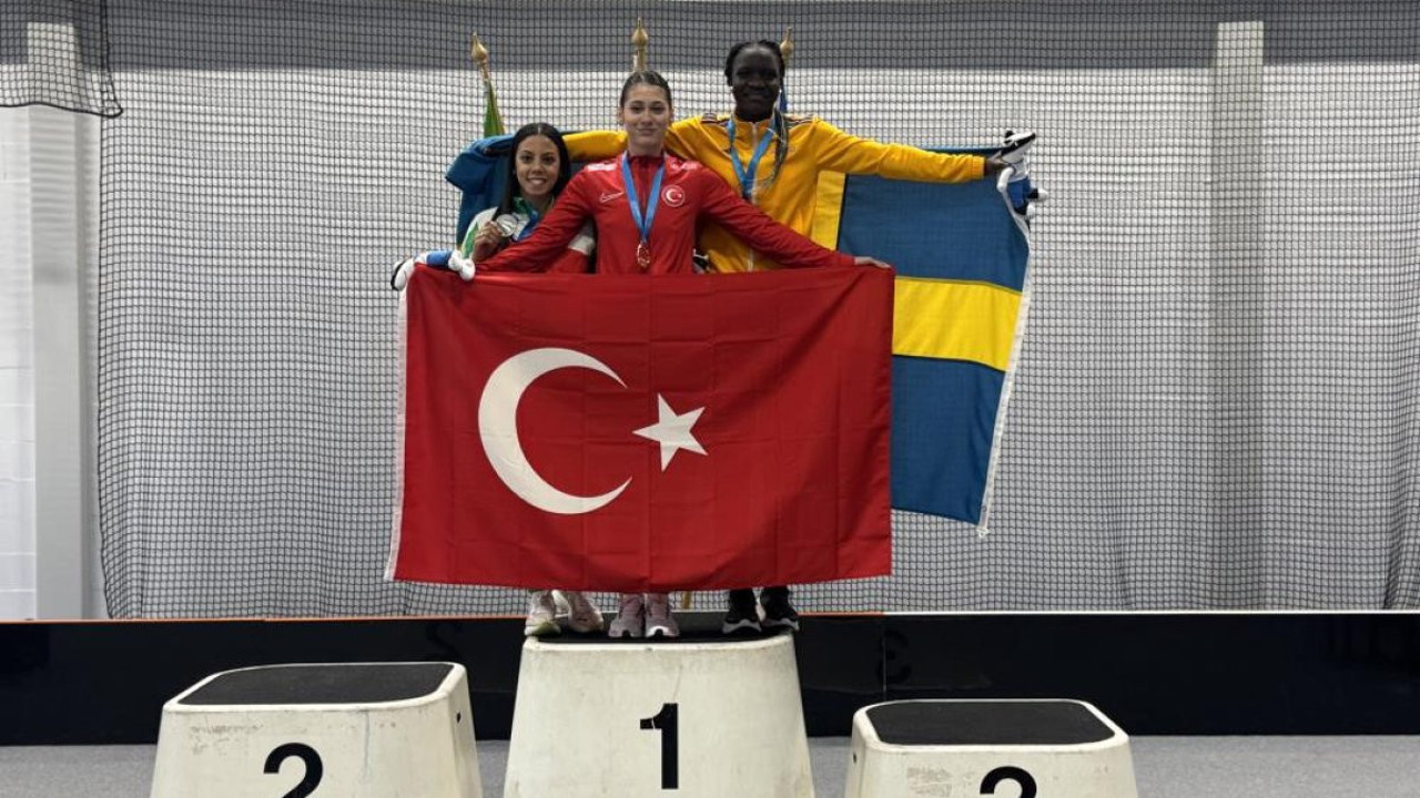 Özel sporcu Aysel Önder rekorla Avrupa şampiyonu oldu