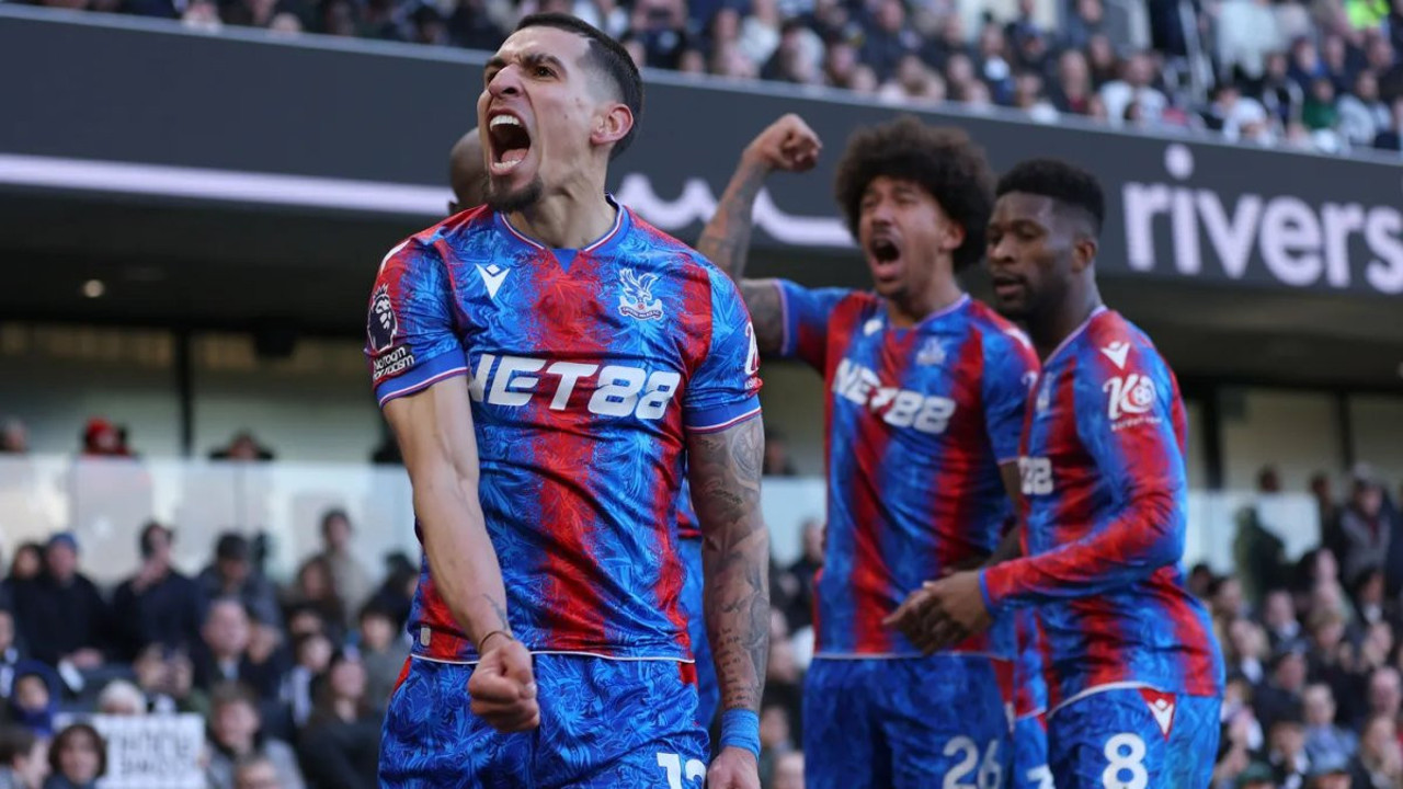 Fulham'ı deviren Crystal Palace yarı finale yükseldi