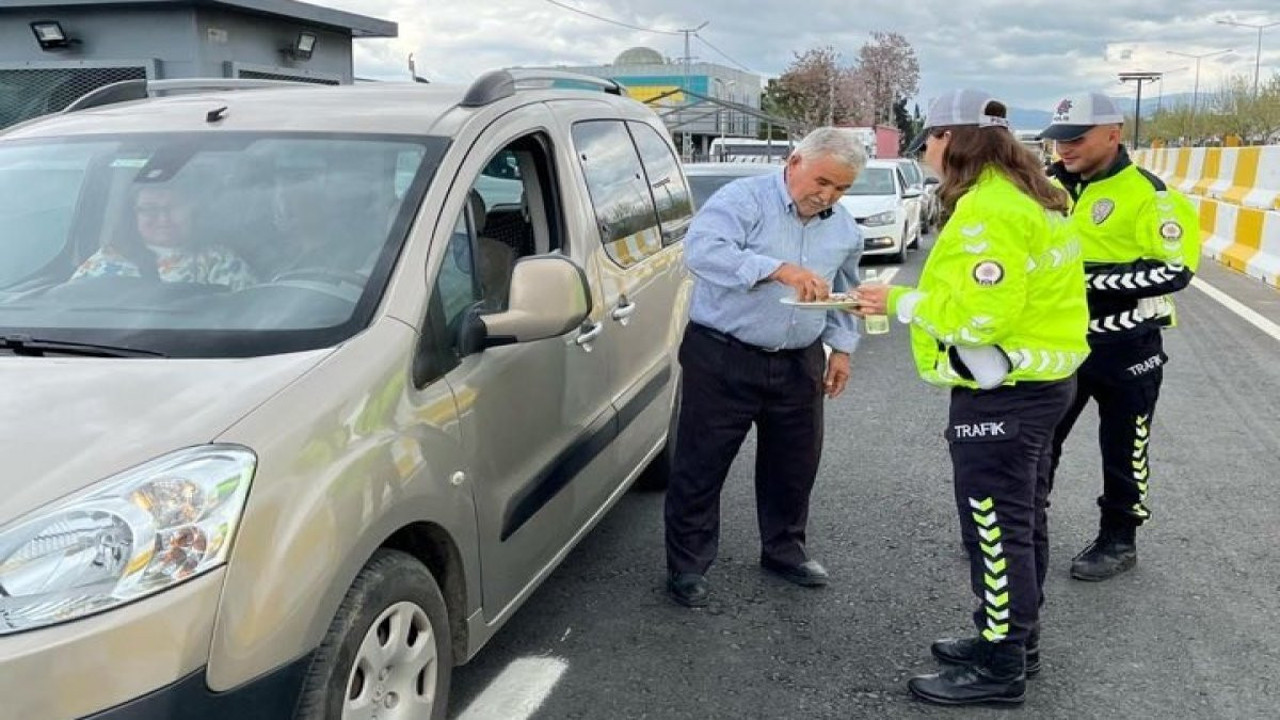 Denizli'de bu sefer ceza yerine tatlı...