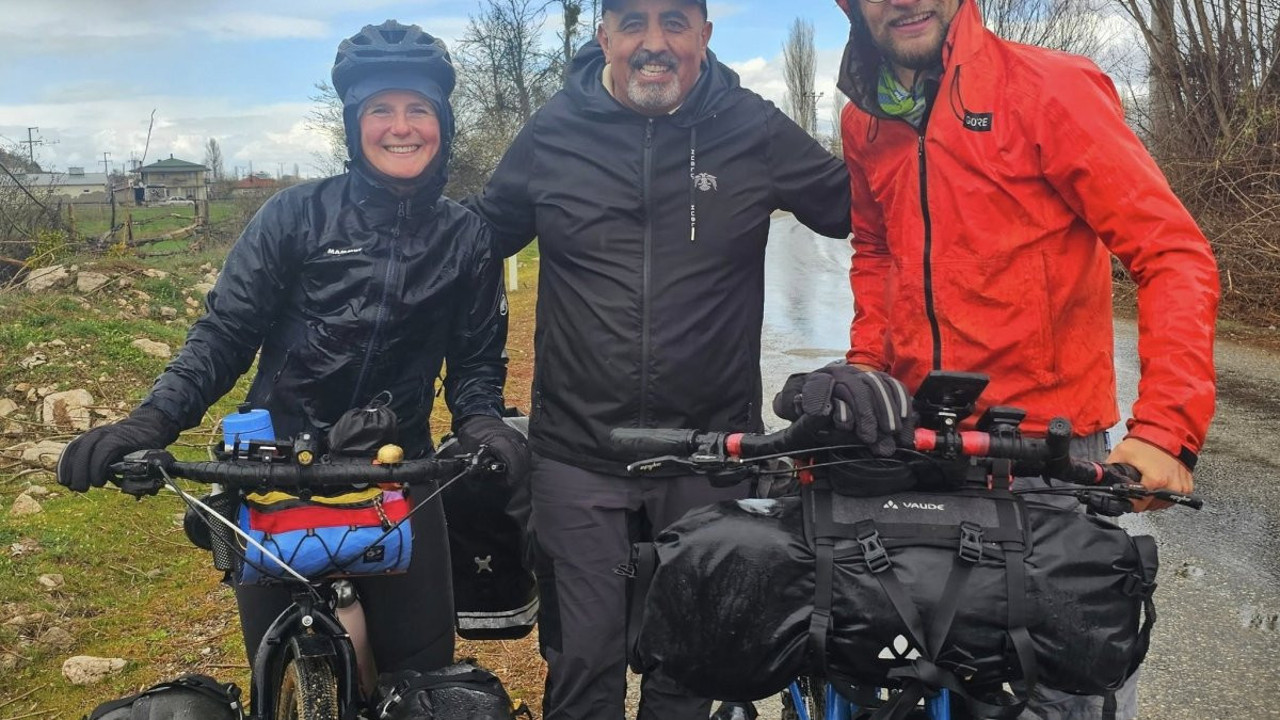 Fransız bisikletçiler Beyşehir'de