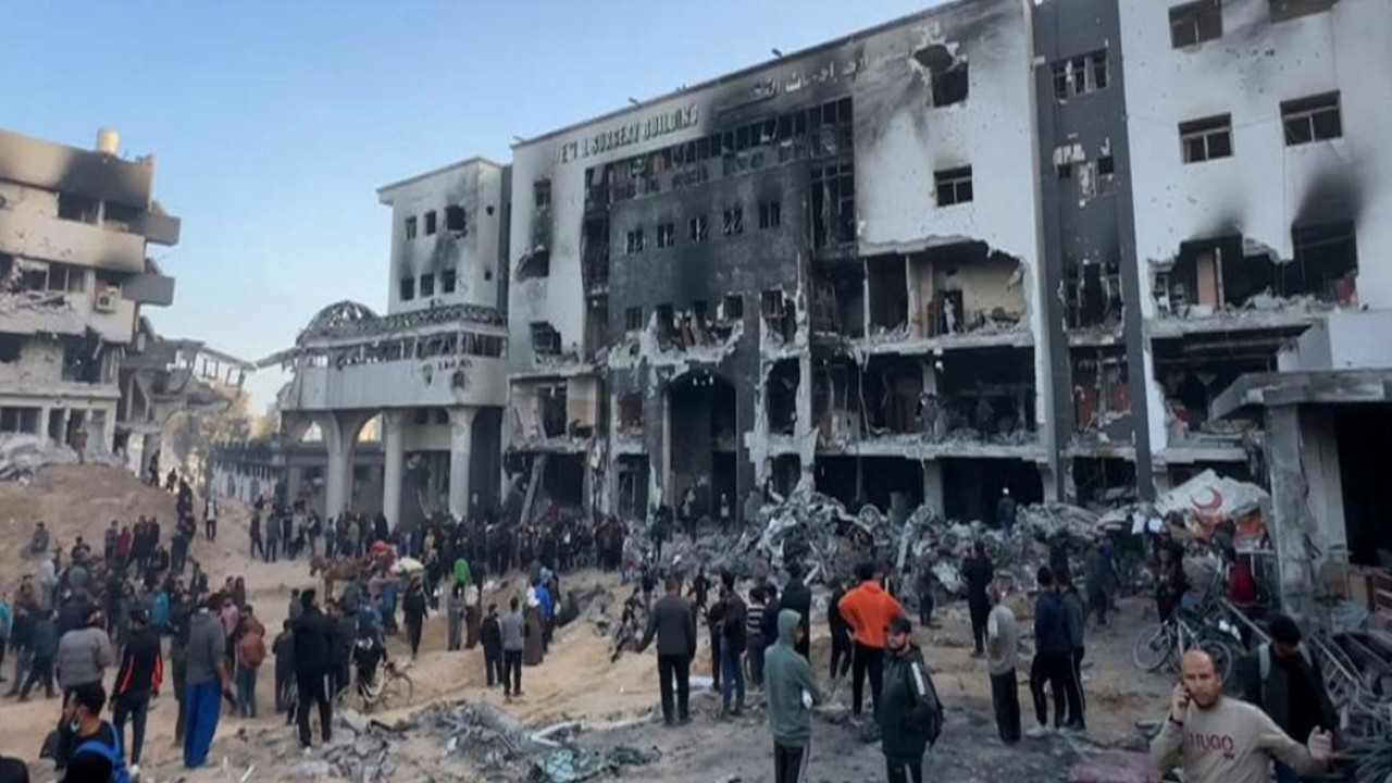 İsrail'den kanlı saldırı! Sivillerin kaldığı klinik hedef alındı, ölüler var