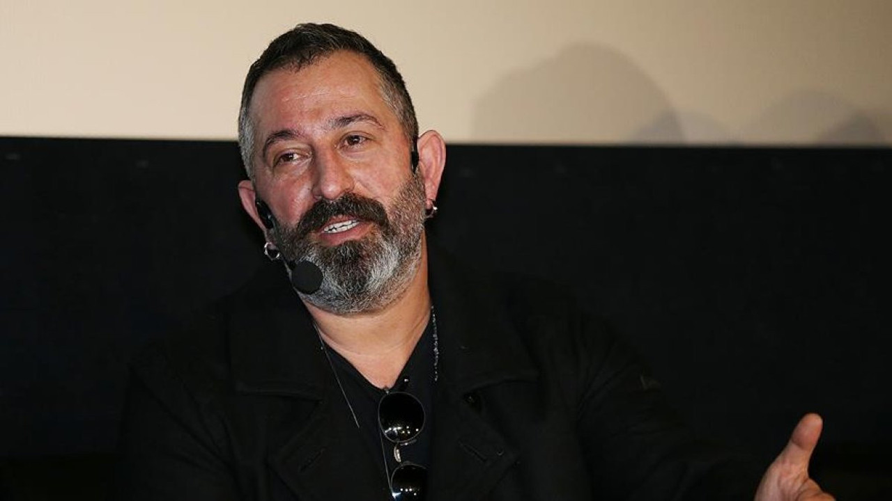 Cem Yılmaz TRT'yi fena köşeye sıkıştırdı! Aybüke Pusat kararı sabrını taşırdı