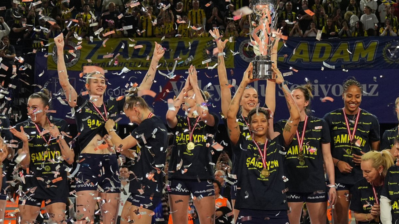 Kupa Voley'de şampiyon Fenerbahçe Medicana!