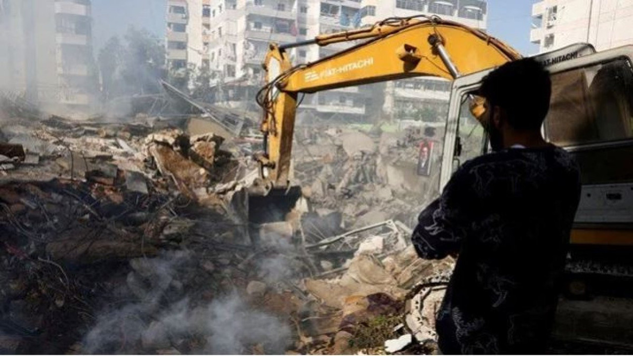 İsrail İHA’sı Lübnan’ı vurdu! İş makinesi hedef alındı: 2 yaralı