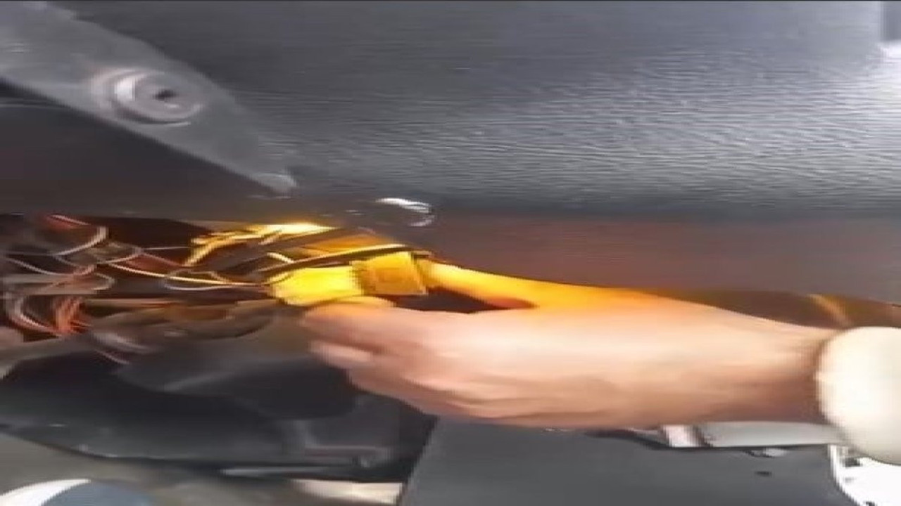 Abartılı egzoz taktıran TOFAŞ sürücüsüne binlerce lira ceza kesildi