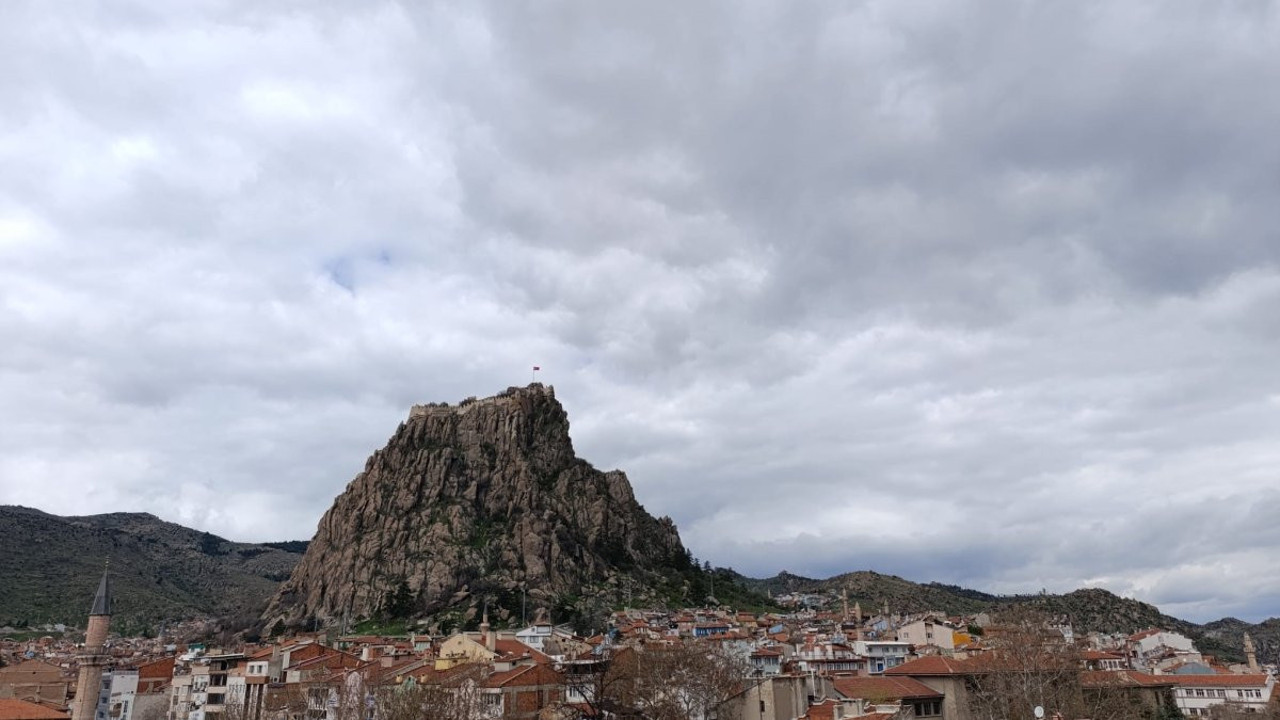 Afyonkarahisar’a kış geri geldi