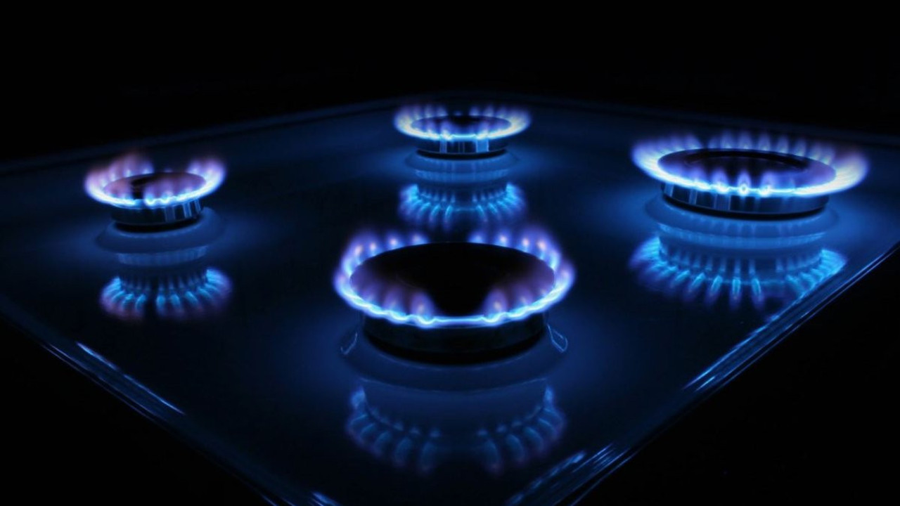 Mutfak tüpünün fiyatı patladı. 1 Ocak 2024'te fiyatı 560 TL'ydi. Alınan vergi şoke etti