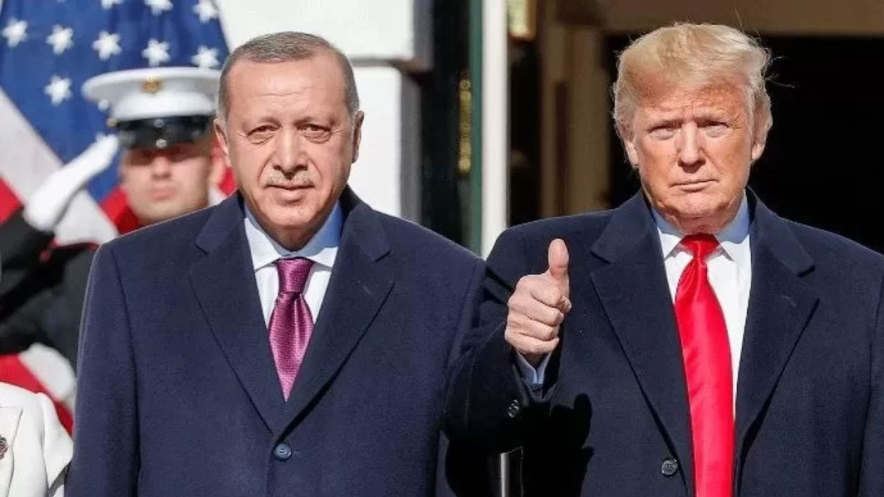 Trump, Erdoğan’ı överken rahibi de unutmadı!