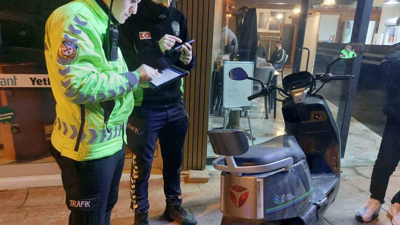 Sakarya’da elektrikli bisiklet yayaya çarptı