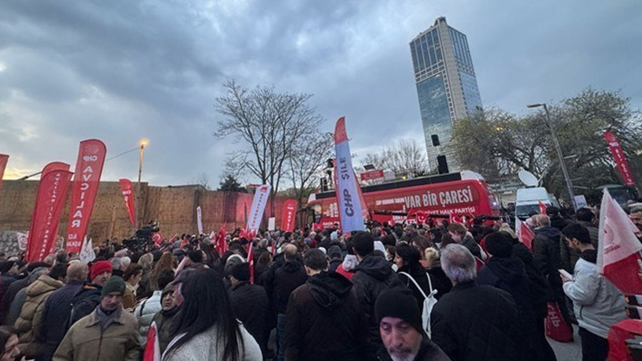 CHP'nin ilk buluşma yeri belli oldu. Her çarşamba miting!