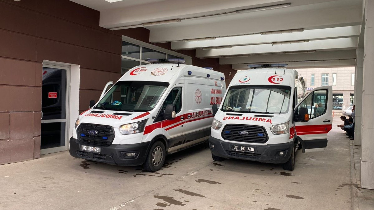 16 yaşındaki kız çocuğu canına kıymak istedi! Son anda kurtarıldı