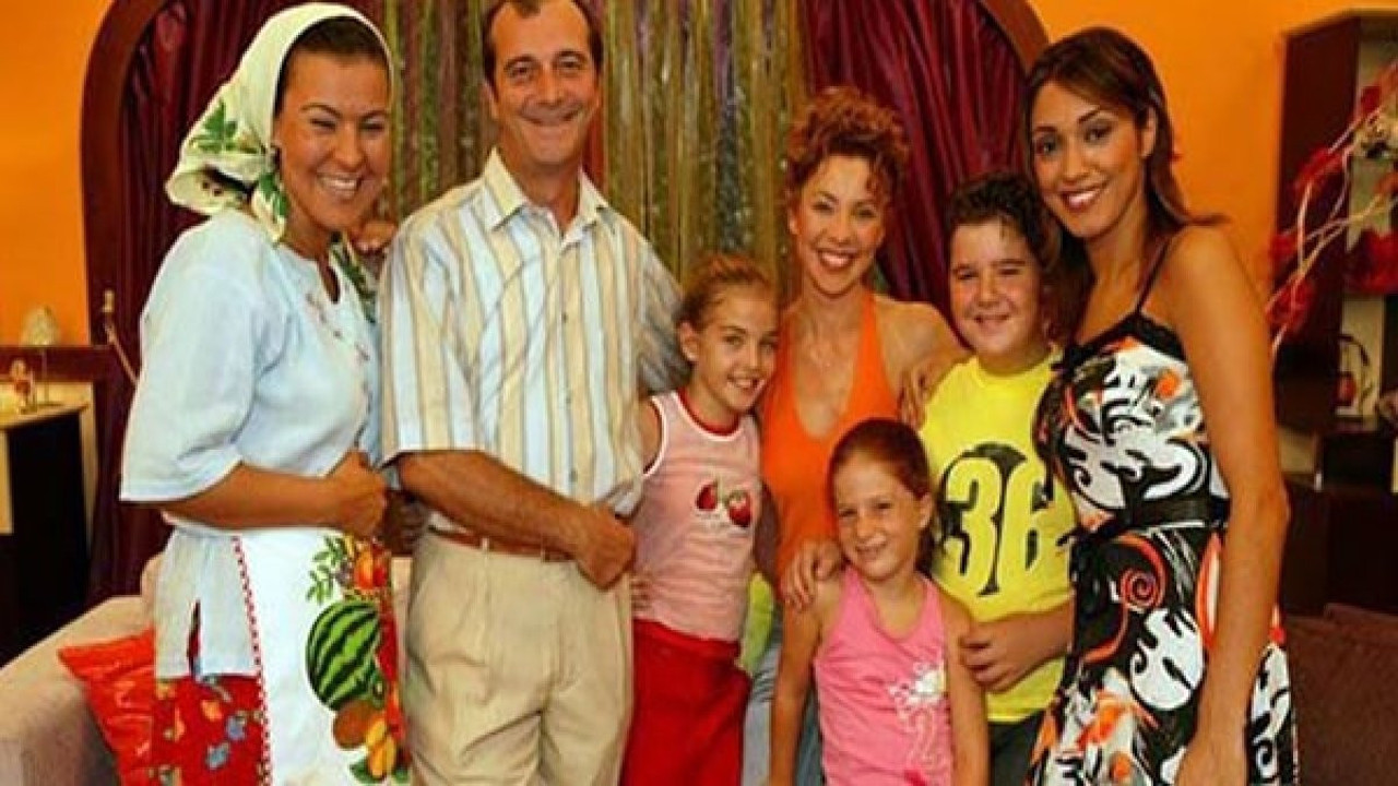 Yıllar sonra bir aradalar! Sihirli Annem'in iki yıldızı buluştu