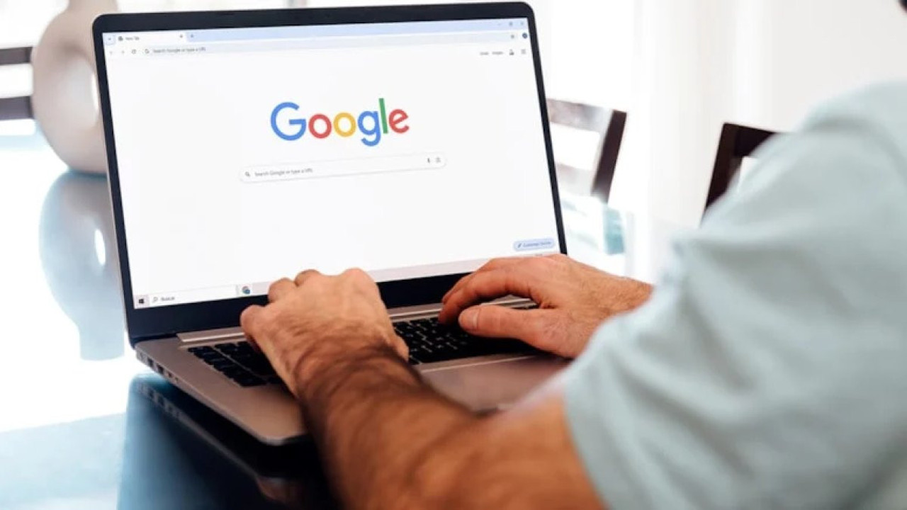 Bakan Uraloğlu açıkladı! Google için hukuki düzenleme geliyor
