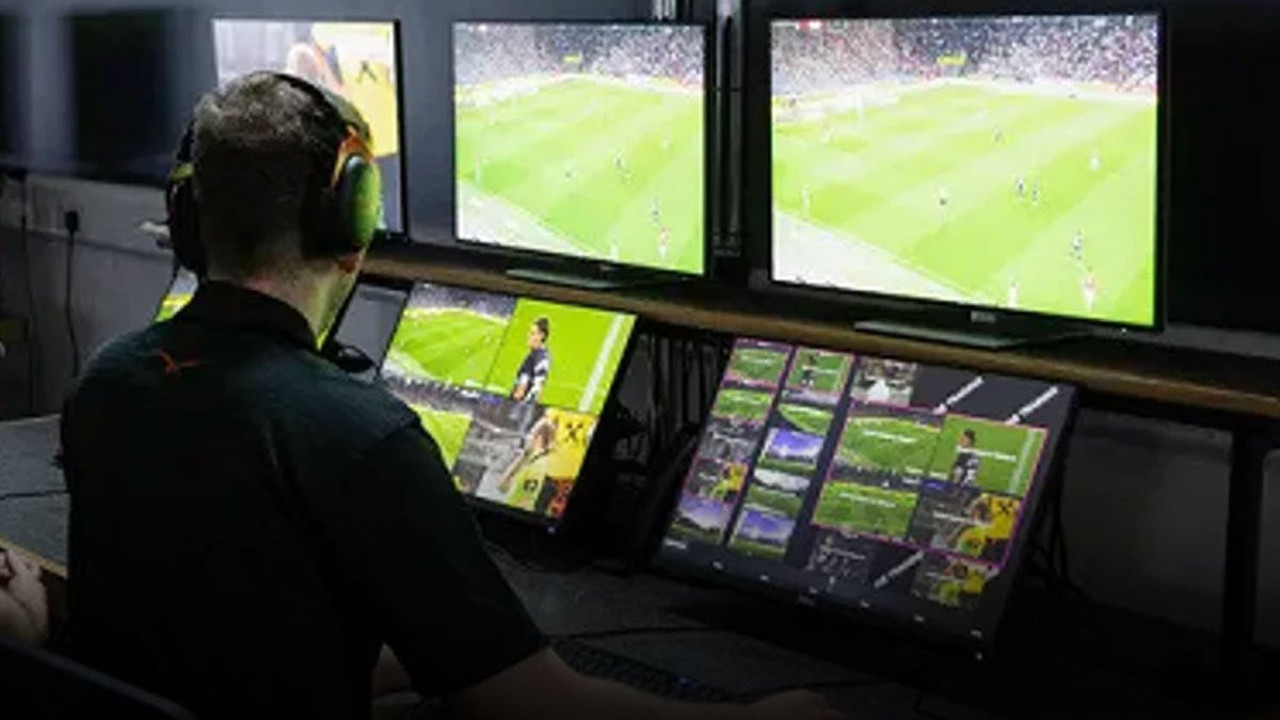 Sivasspor-Fenerbahçe maçının VAR hakemi belli oldu!