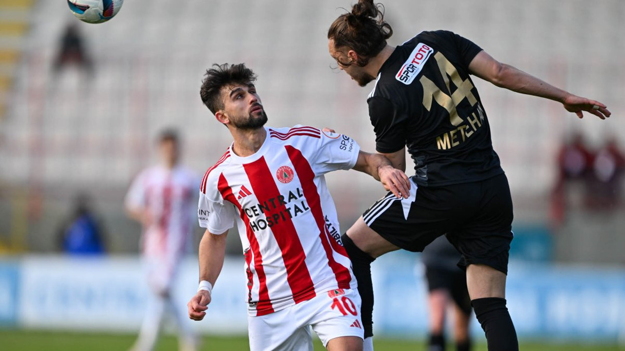 Ümraniyespor ile Esenler Erokspor berabere kaldı