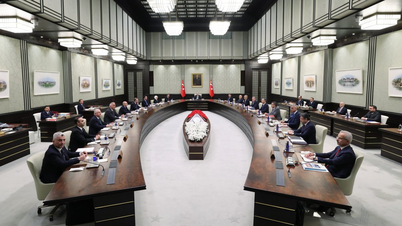 Kabine toplantısı başladı: İşte masadaki başlıklar?