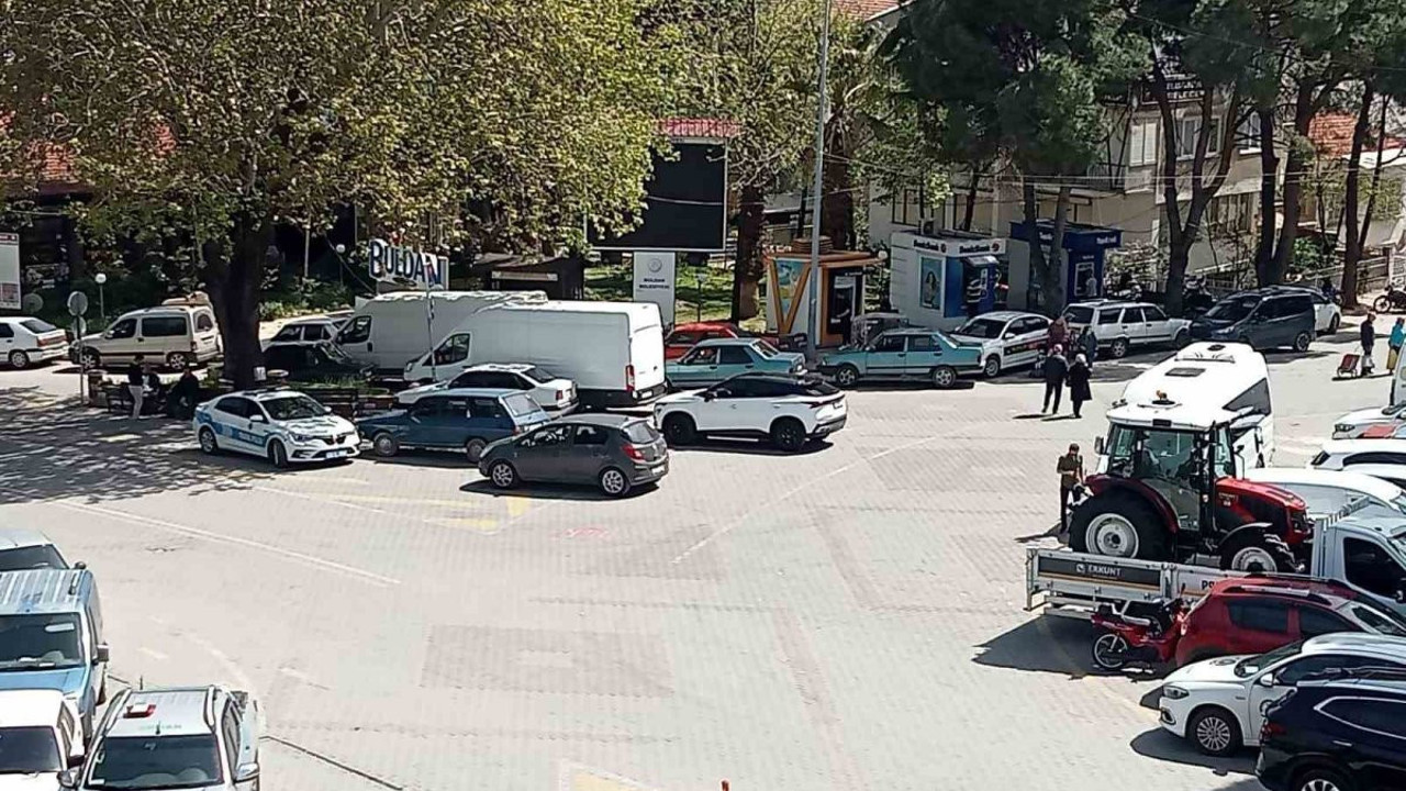 Denizli'de seyyar satıcı-zabıta kavgasını polis önledi