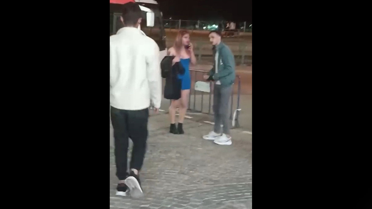 Bursa'da sigara vermeyen genci dövdüler