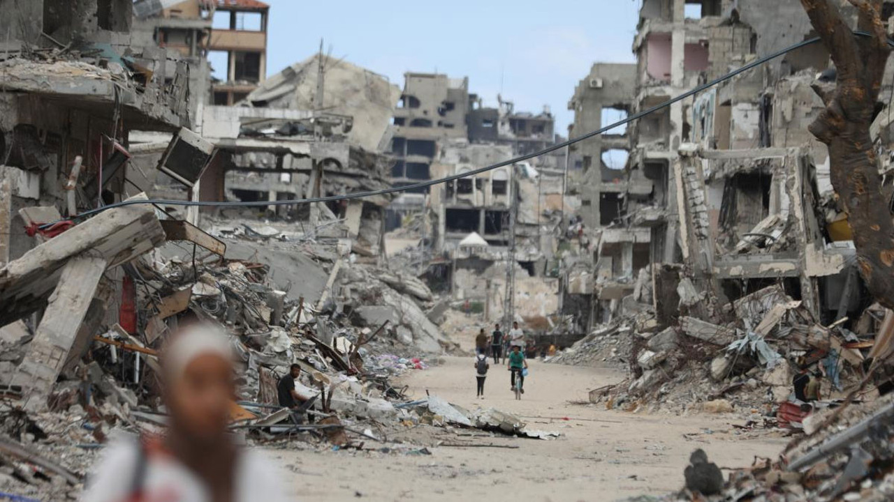 İsrail, Gazze'yi vurmaya devam ediyor! Çok sayıda ölü var