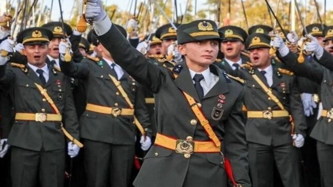 Teğmenlerin avukatından gündemi sarsacak soru! Sorunun muhatabı...