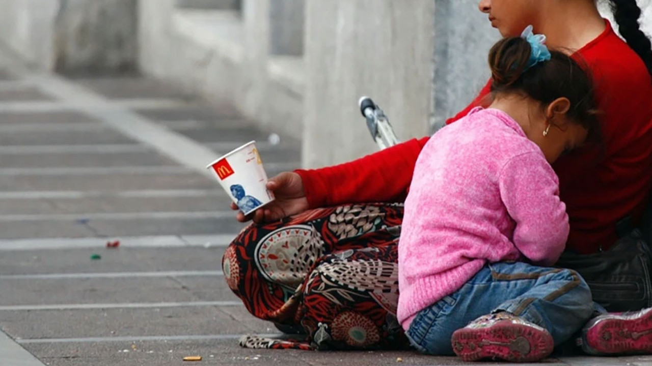 İç çamaşırı bile lüks oldu. Yoksulluk çocukları vurdu