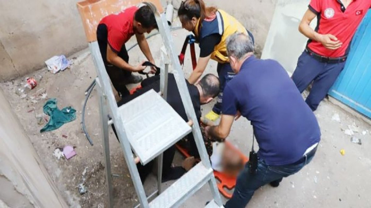 Mersin'de panik anlar! Cam silerken düşen kadın hayatını kaybetti