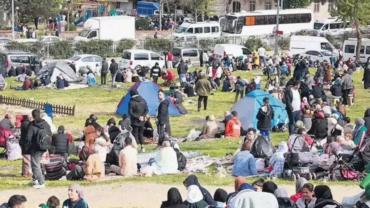 Şener Üşümezsoy İstanbul'da olacak depremin yerini ve büyüklüğünü açıkladı. 6.2'lik depremi önceden bilmişti