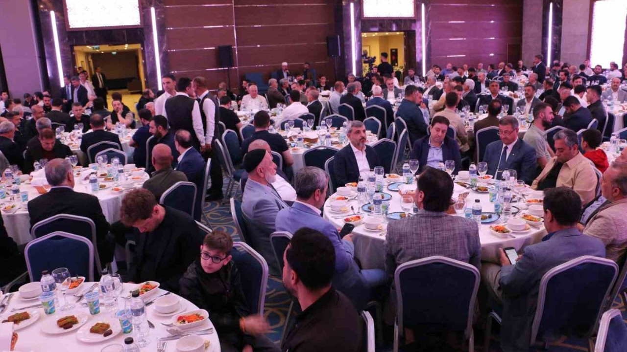 Diyarbakırlı hayırsever iş adamı, binlerce kişiyi ağırladı